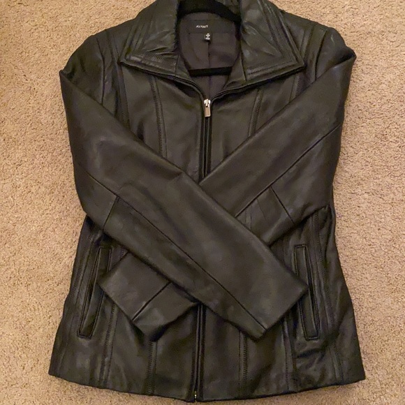 Avanti Black Genuine Leather Woman’s Jacket - Picture 5 of 8